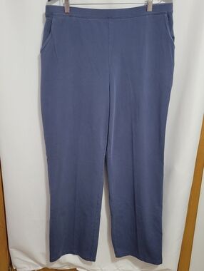 Women’s L.L. Bean Pull-on Blue Knit Pants. Size XL